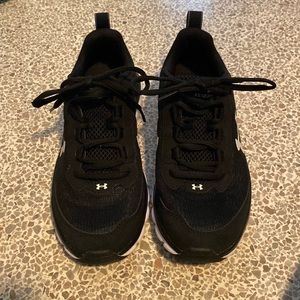 Boys Assert athletic shoes, never worn